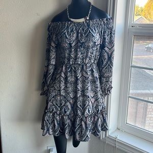 Cupcakes and Cashmere NWOT shoulder-dropped neckline dress